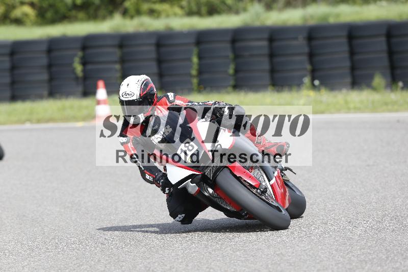 /53 16.09.2025 Track Day Domi Aegerter ADR/Gruppe rot/18